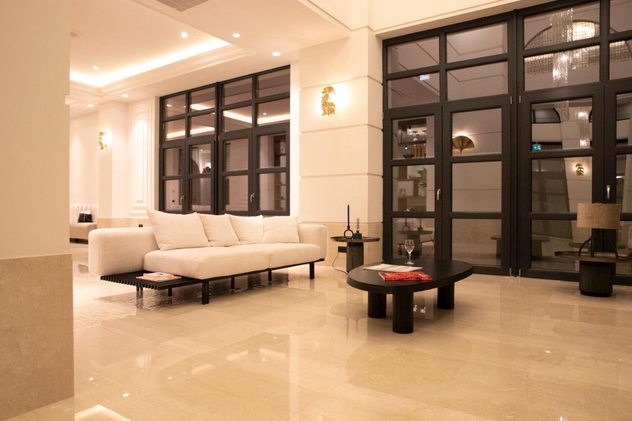 טימישוארה Cosmopolita Boutique Hotel מראה חיצוני תמונה