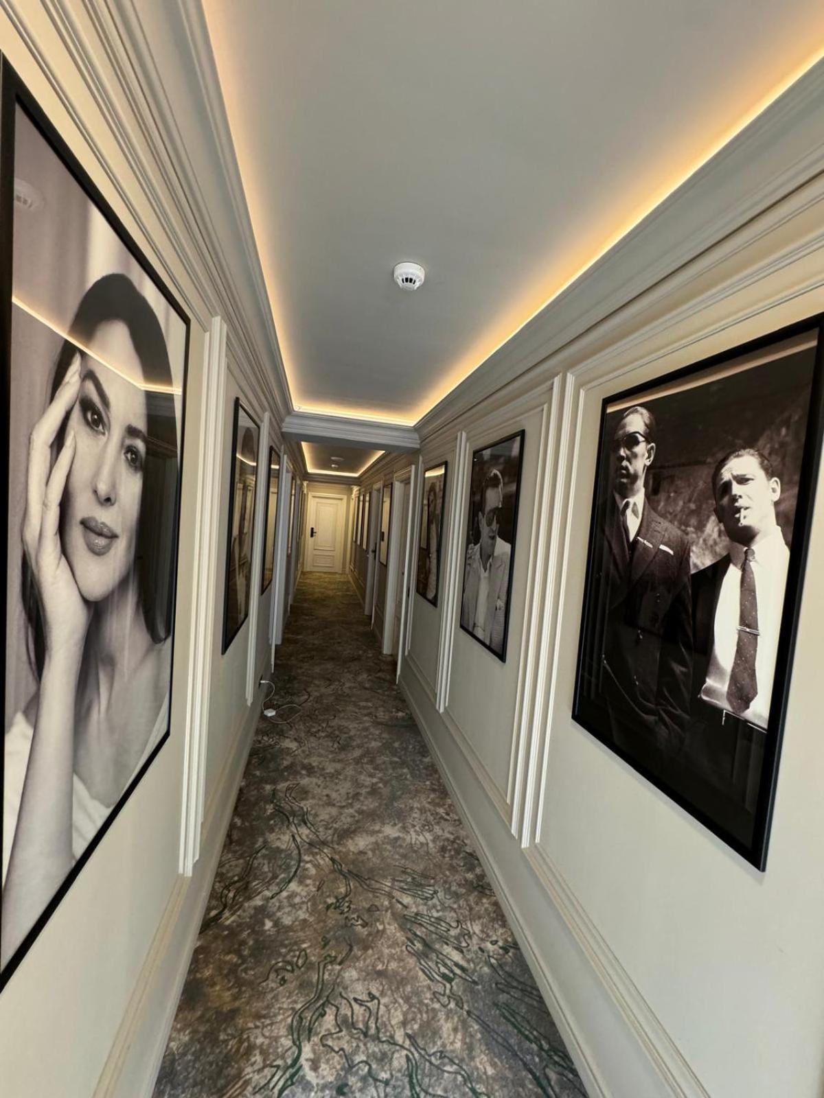 טימישוארה Cosmopolita Boutique Hotel מראה חיצוני תמונה